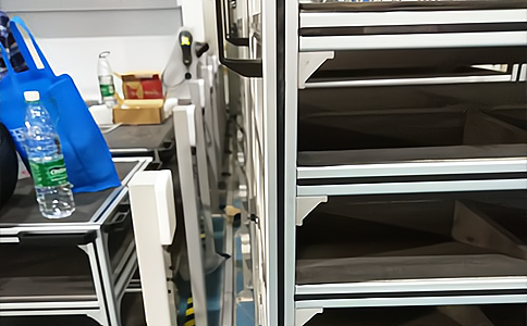 �������l�R�e���g����������܇�g���Ϲ�������